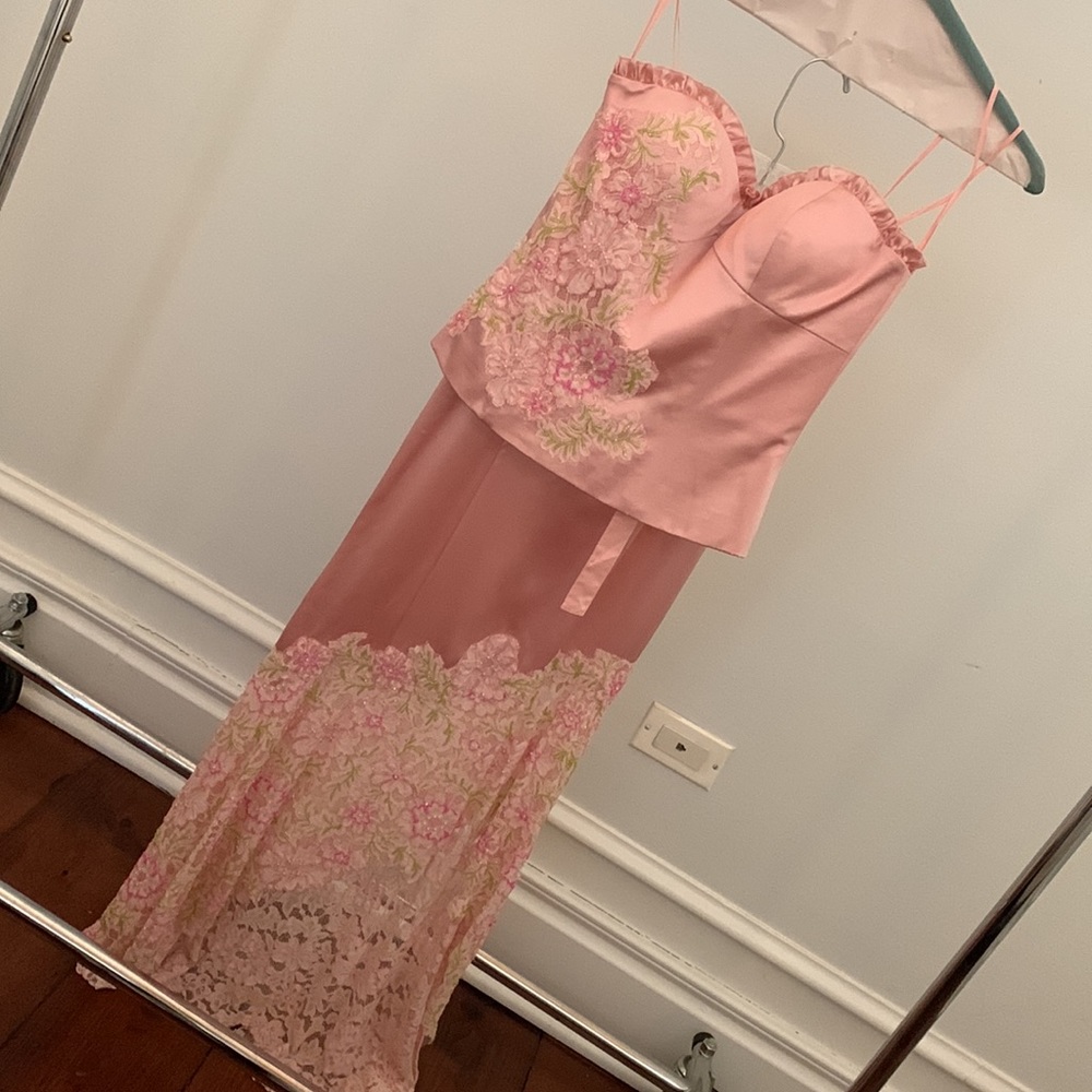 Cache two-piece beaded skirt set in pink